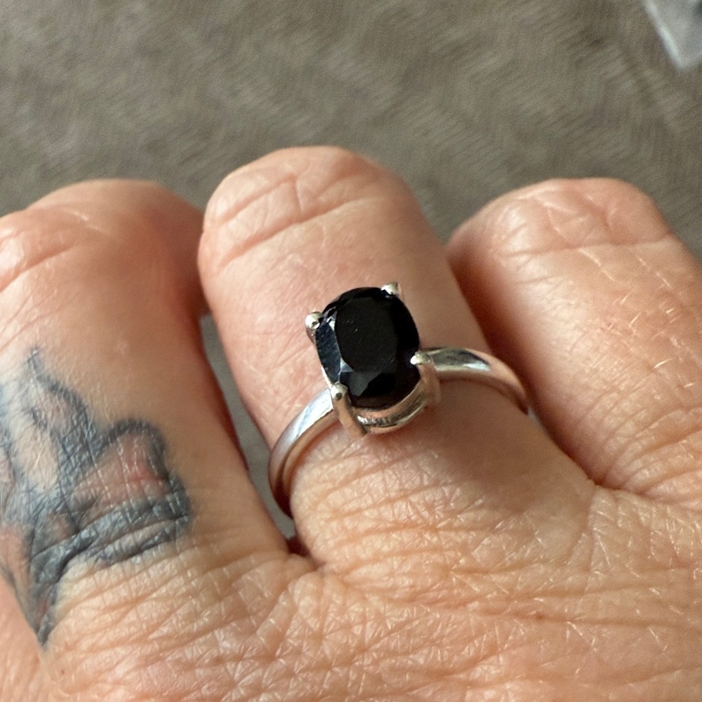 Sterling Silver Black Onyx Dainty Ring - NEW!